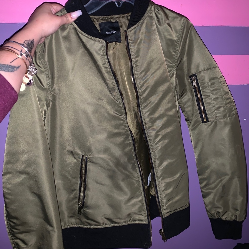 Forever 21 bomber jacket